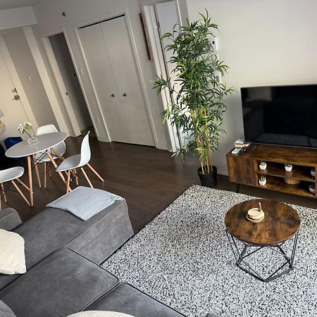 Condo In The Heart Of Downtown Montreal Exterior foto