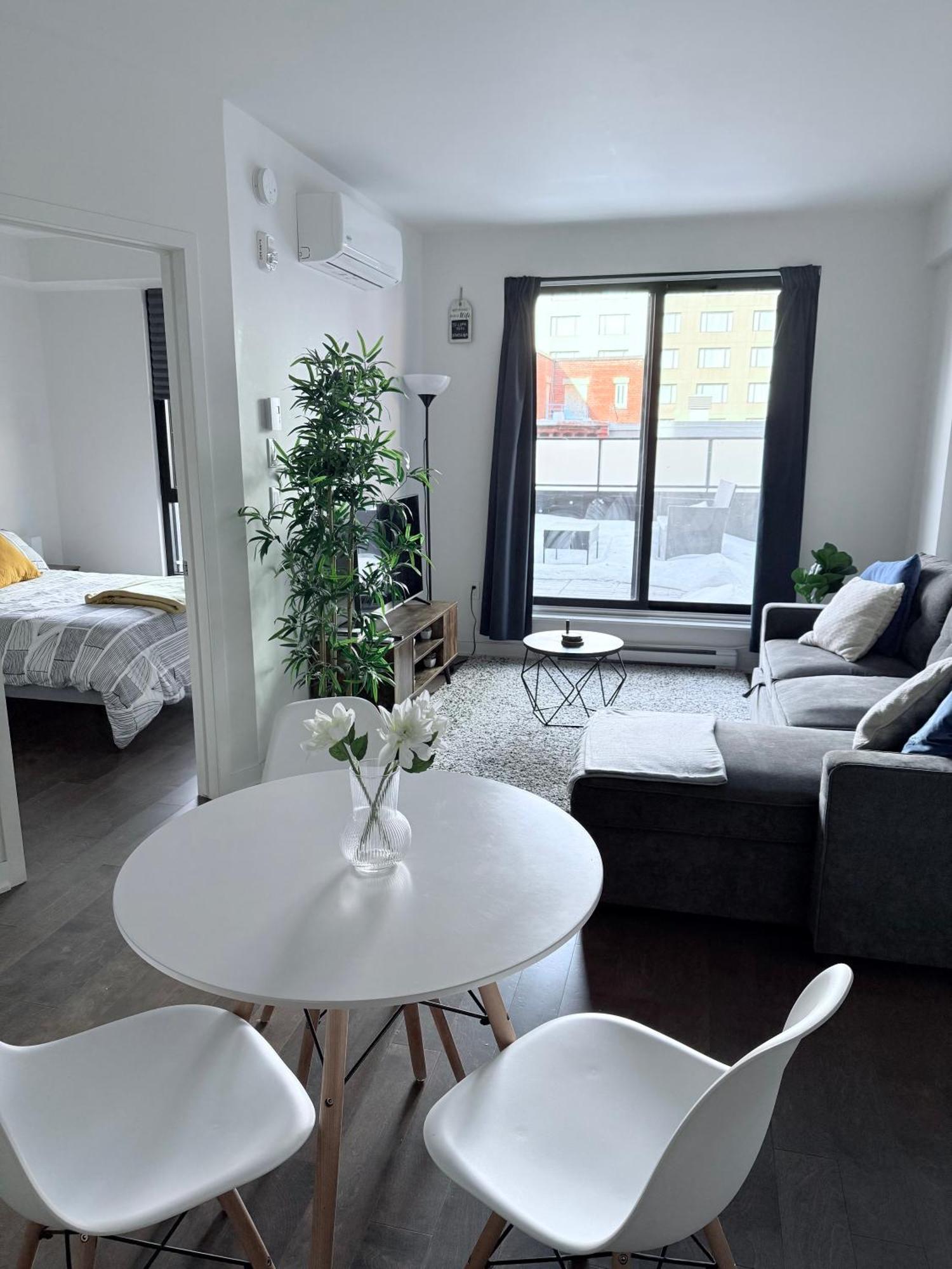 Condo In The Heart Of Downtown Montreal Exterior foto